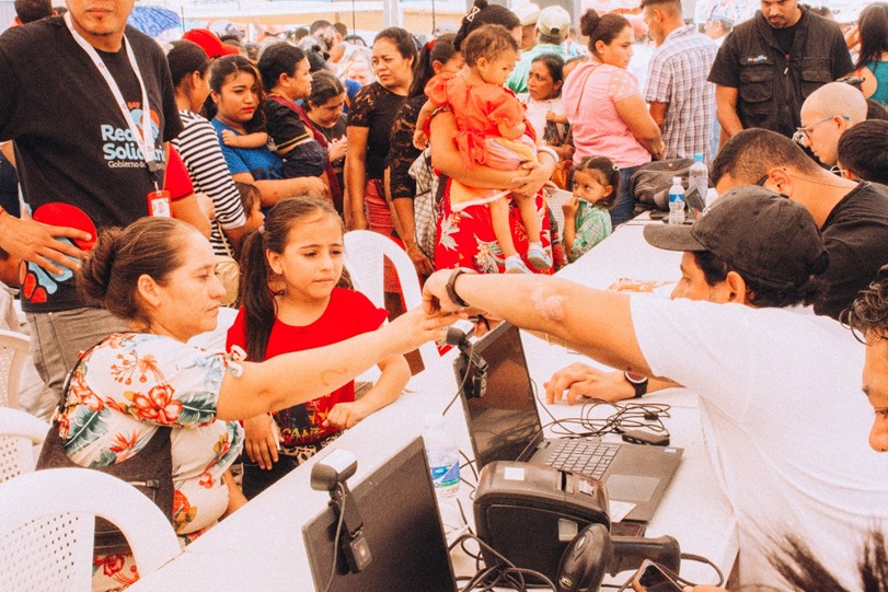Red Solidaria promueve el desarrollo sostenible, en San Esteban Olancho, con la entrega de las Trans...